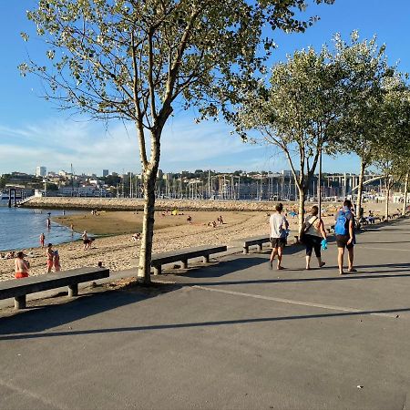加亚新城Porto Douro Marina公寓 外观 照片